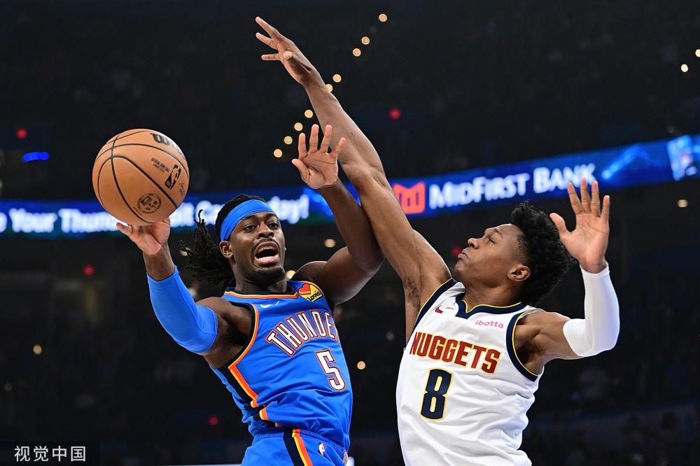 豪门的目光 豪门的目光