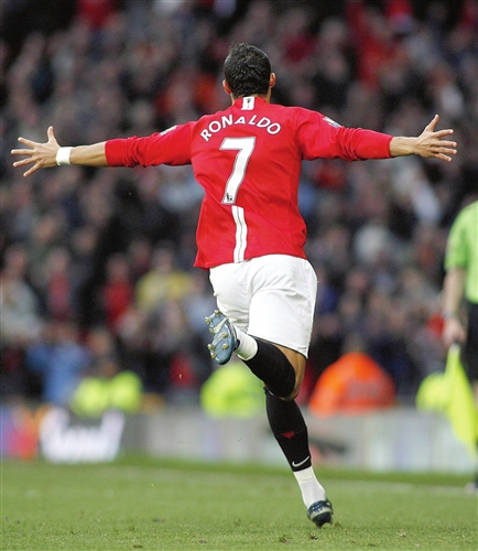 中场球员如 中场球员如